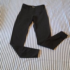 Old Navy Active Go Dry Leggings